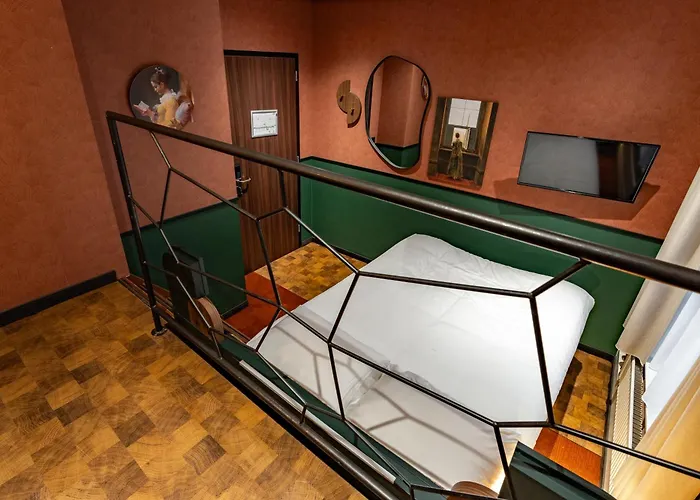 Martini Hotel